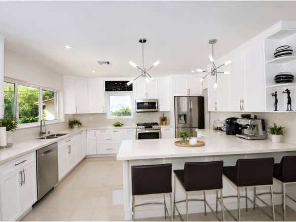 9710 SW 72 Ct, Pinecrest FL 33156